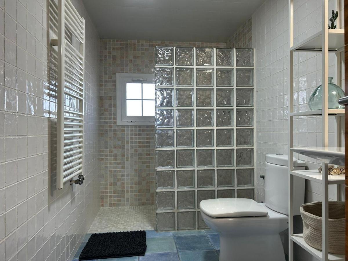 Piscina De Sal Barbacoa Wifi, Parking Gratis, 3 Min Pga Casa El Roble Villa Girona Ngoại thất bức ảnh